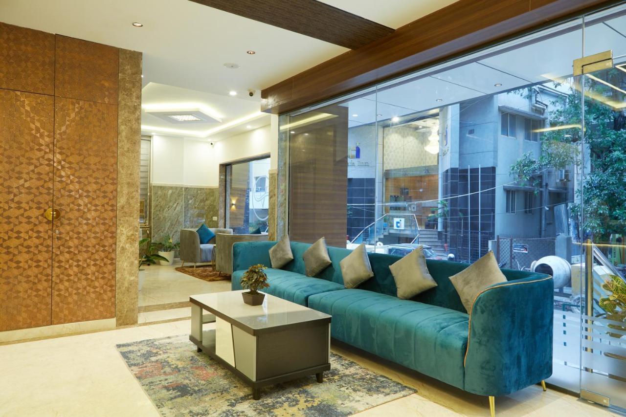 Vovo Premier Hotel Bangalore Esterno foto