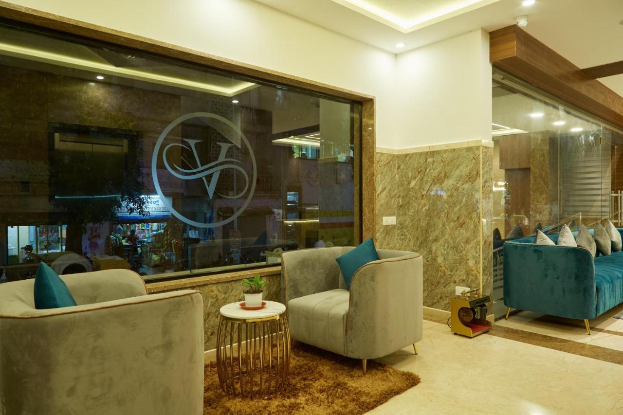 Vovo Premier Hotel Bangalore Esterno foto